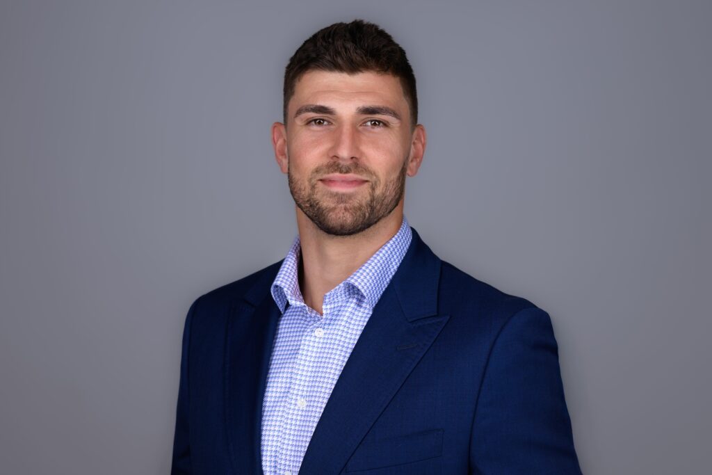 Mitchell  Wilcox